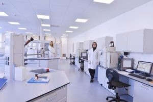 鄰菲羅啉分光光度法檢測水中鐵離子的注意事項